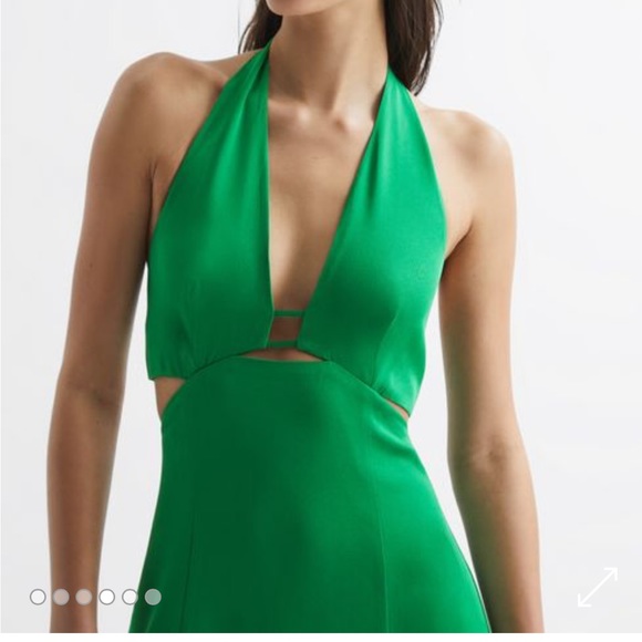 MAIA
FITTED HALTER NECK MIDI DRESS - Picture 4 of 7